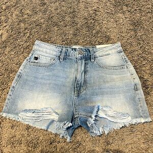 NEW KanCan Light to Medium Wash Jean Shorts